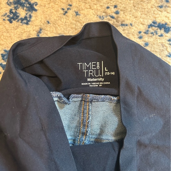 Maternity shorts bundle - Picture 12 of 13